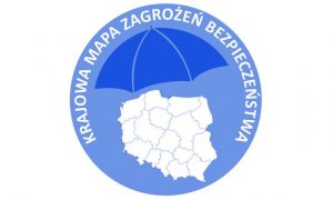 Logo Krajowej Mapy Zagrożeń Bezpieczeństwa - biała mapa Polski, a nad nią rozłożony niebieski parasol, na okrągłym niebieskim tle.