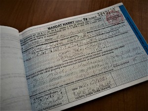 Wypełniony druk mandatu karnego